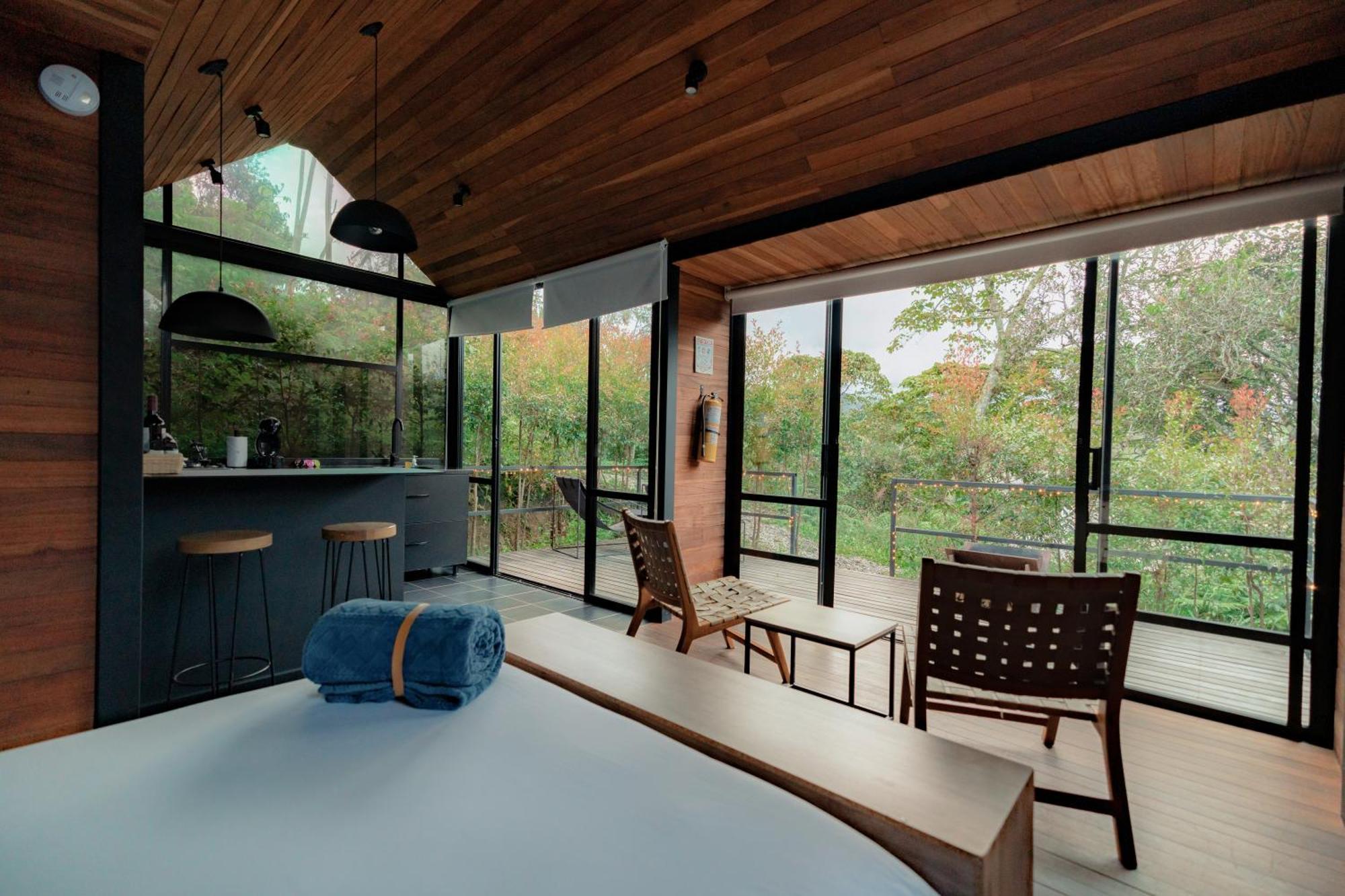 The Boato Hotel غواتابيه المظهر الخارجي الصورة The interior of the house